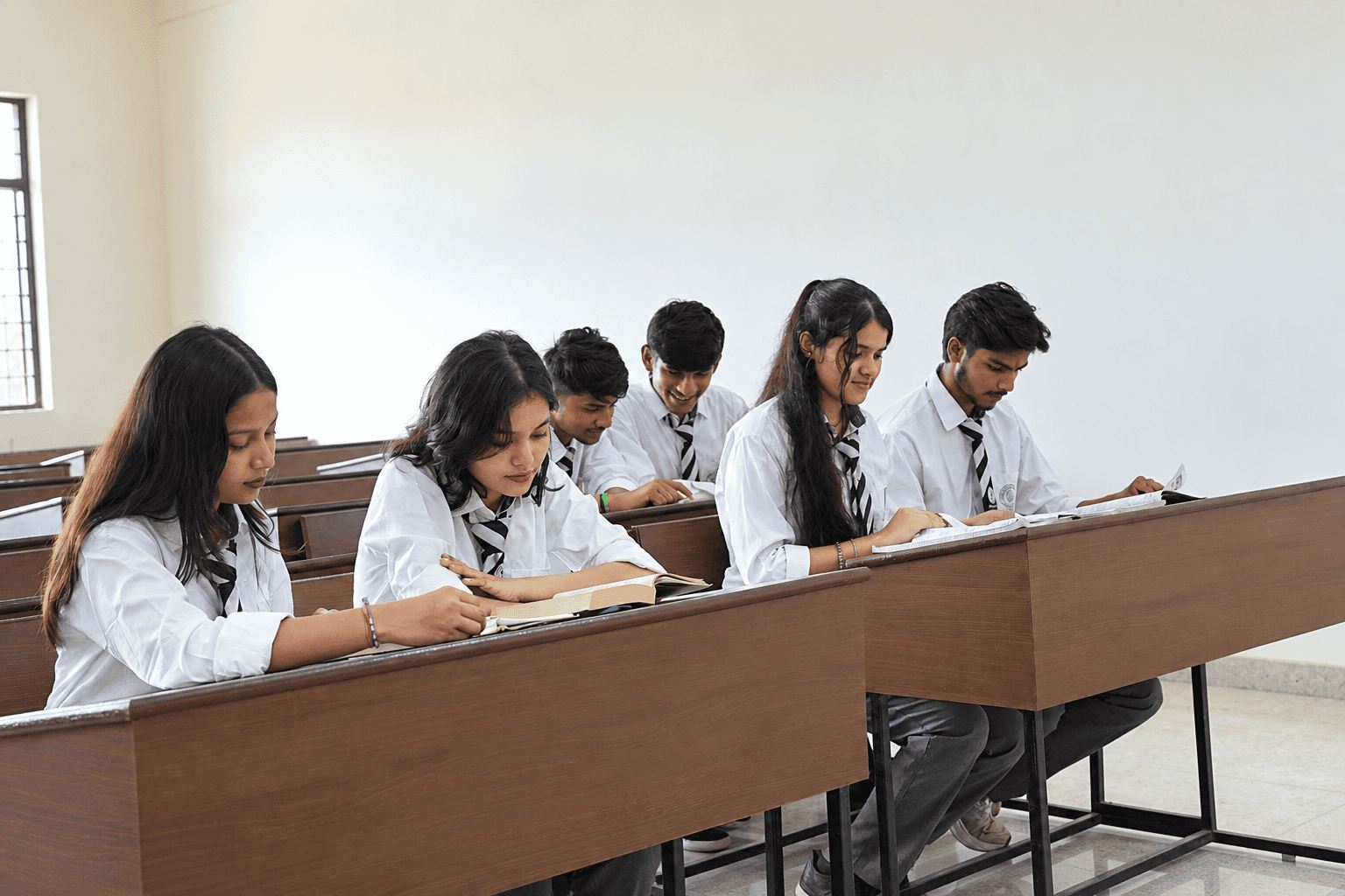 Students at Phonics University campus